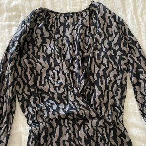Aritzia long sleeve blouse